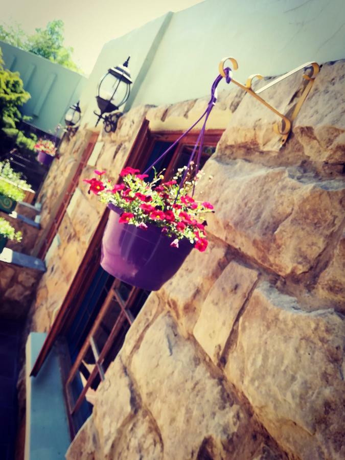 Gypsy Guest House Кларенс Екстер'єр фото